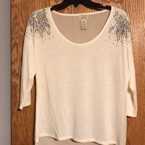 Cute 3/4 Sleeved Shirt